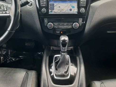 Used 2017 Nissan Rogue Sport SL w/ SL Premium Package AWD/4WD image 16
