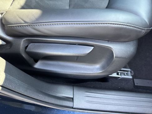 Used 2020 MAZDA CX-5 Touring image 41