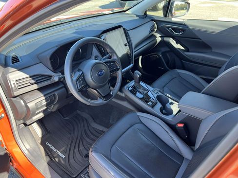 Used 2024 Subaru Crosstrek 2.5i Limited w/ Popular Package #4A image 12