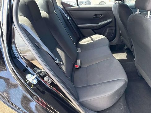 Used 2025 Nissan Sentra S FWD image 9