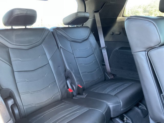 Used 2024 Cadillac XT6 Sport w/ Platinum Package AWD/4WD image 22