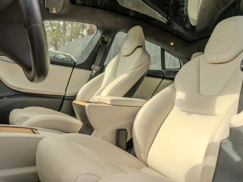 Used 2019 Tesla Model S Long Range image 20