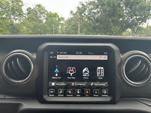 Used 2023 Jeep Wrangler Unlimited Rubicon 4xe w/ Cold Weather Group AWD/4WD image 16