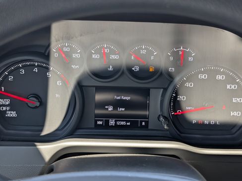 Used 2025 Chevrolet Silverado 1500 Custom AWD/4WD image 23
