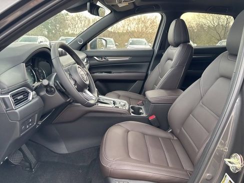 New 2025 MAZDA CX-5 Signature image 18
