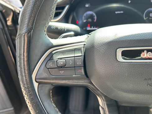 Used 2023 Jeep Grand Cherokee L Limited RWD image 22