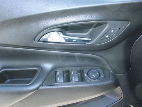 Certified 2023 Chevrolet Equinox LT image 14