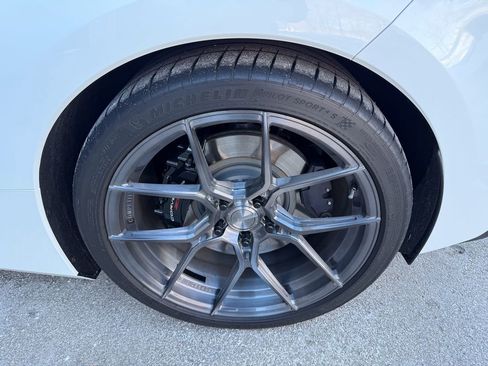 Used 2021 Chevrolet Corvette Stingray Premium Cpe w/ Z51 Performance Package image 44