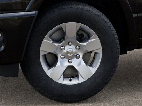 New 2025 RAM 1500 Big Horn image 8