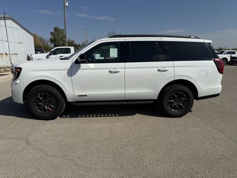 New 2025 Ford Expedition Tremor image 4