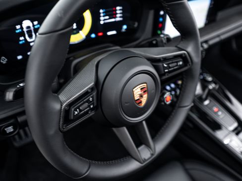 Certified 2026 Porsche 911 Targa 4 GTS image 14