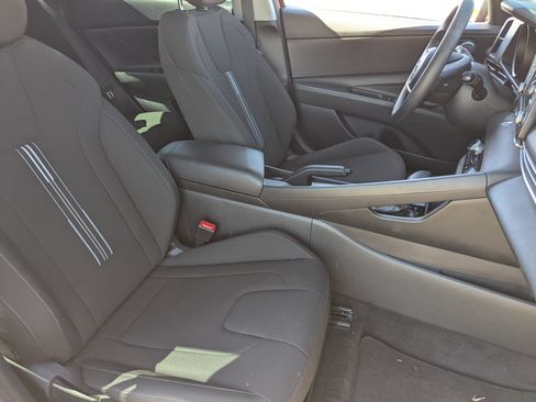 Certified 2023 Hyundai Elantra SEL w/ Cargo Package FWD image 10
