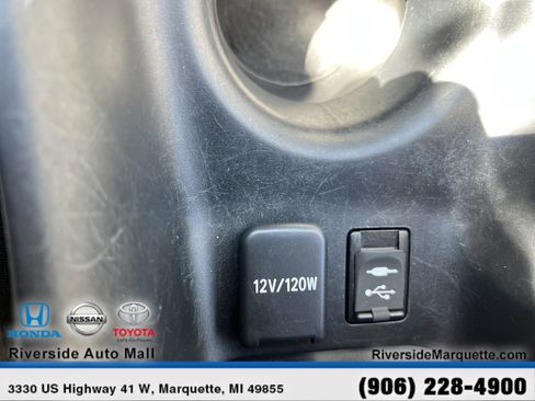 Used 2016 Toyota Prius Two FWD image 18