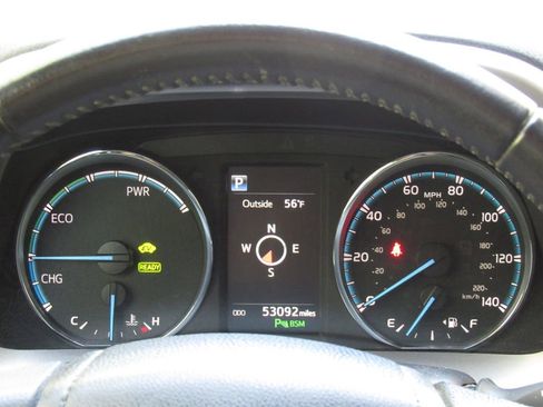 Used 2016 Toyota RAV4 Limited w/ Advanced Technology Package AWD/4WD image 23