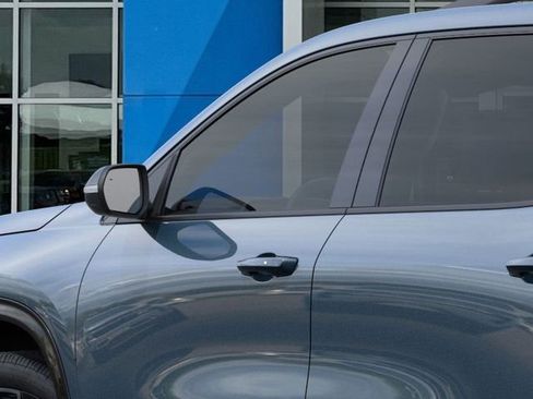 New 2026 Chevrolet Traverse RS w/ LPO, Floor Liner Package image 12