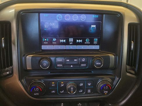 Used 2018 Chevrolet Silverado 1500 LT w/ All Star Edition AWD/4WD image 25