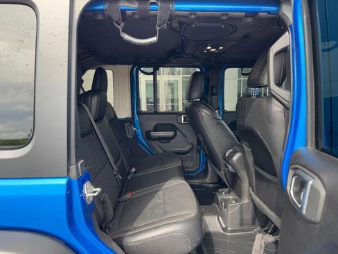 Used 2021 Jeep Wrangler Unlimited Sport AWD/4WD image 14