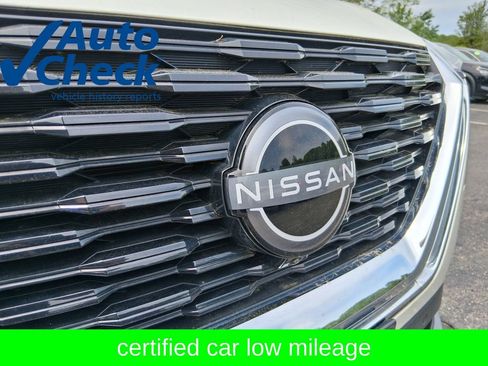 Certified 2023 Nissan Rogue SL w/ SL Premium Package AWD/4WD image 6