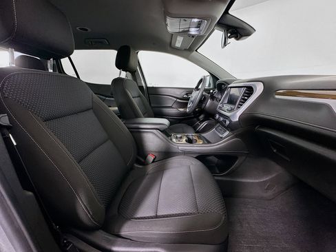 Used 2023 GMC Acadia SLE w/ Driver Convenience Package image 32