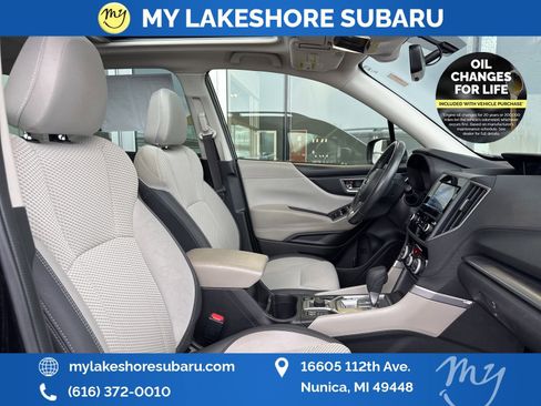 Used 2020 Subaru Forester Premium image 30