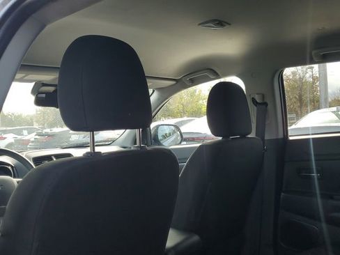 Used 2024 Mitsubishi Outlander Sport AWD image 12