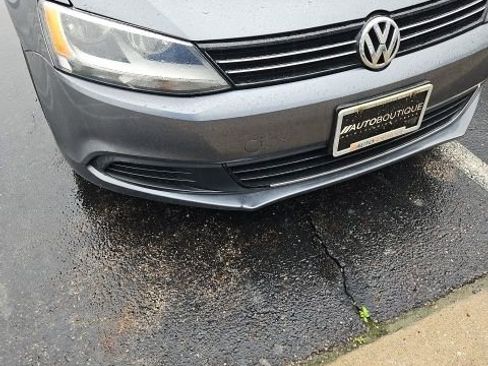 Used 2013 Volkswagen Jetta SE FWD image 27