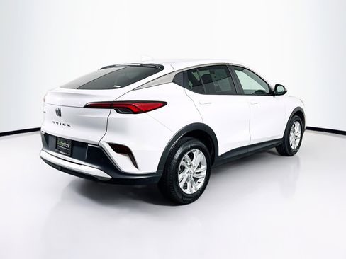 Used 2025 Buick Envista Preferred image 9