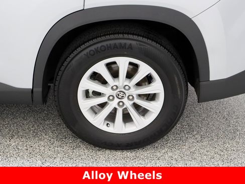 Used 2025 Toyota Grand Highlander FWD image 10