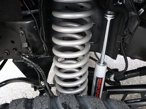 Used 2024 Ford F350 Platinum w/ Tremor Off-Road Package image 11