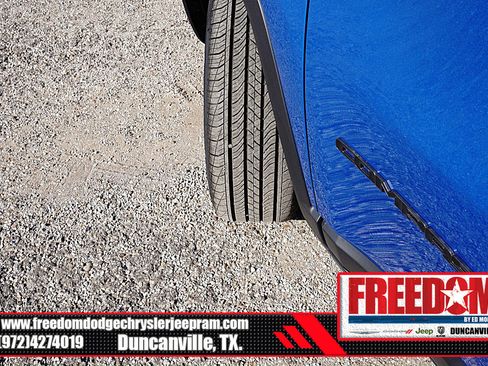 New 2026 Jeep Compass Latitude image 44