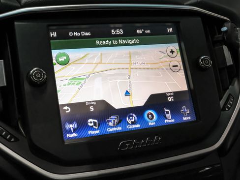 Used 2016 Maserati Ghibli S image 21