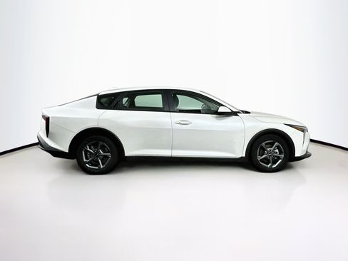 Used 2025 Kia K4 FWD image 10