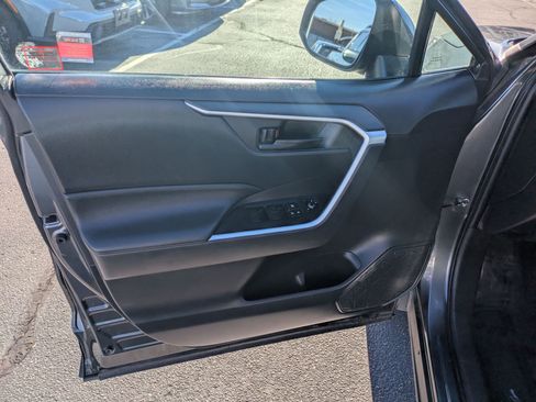 Used 2023 Toyota RAV4 LE image 14