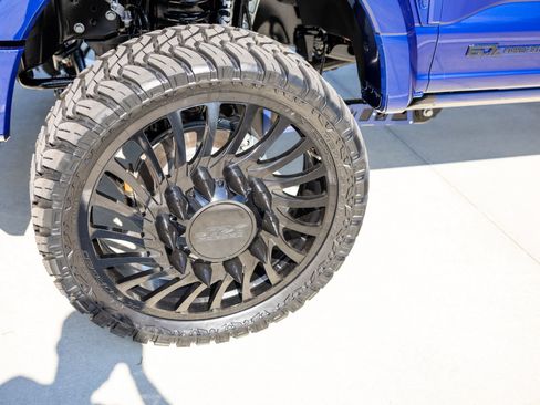 Used 2026 Ford F450 Platinum w/ Platinum Plus Package AWD/4WD image 28