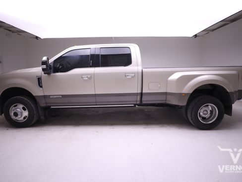 Used 2018 Ford F350 King Ranch w/ King Ranch Ultimate Package image 2