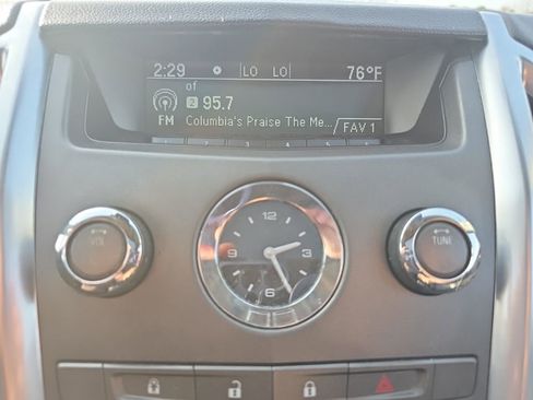 Used 2012 Cadillac SRX Luxury image 28