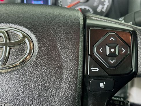 Used 2021 Toyota Tacoma SR image 14