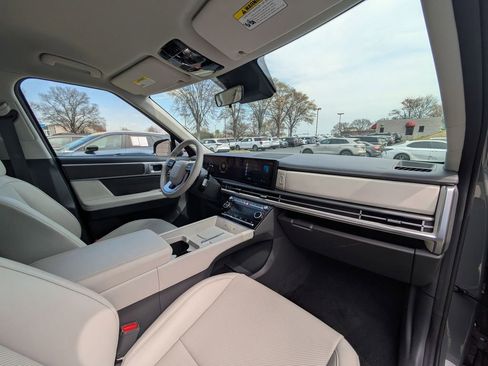 Used 2025 Hyundai Santa Fe SEL image 30