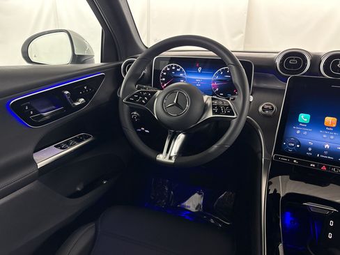 Certified 2026 Mercedes-Benz GLC 300 image 29
