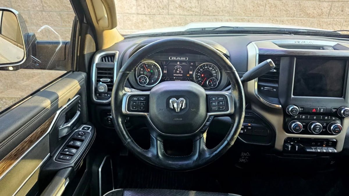 Used 2019 RAM 3500 Laramie AWD/4WD image 27
