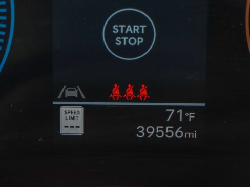 Used 2025 Hyundai Sonata SEL FWD image 16