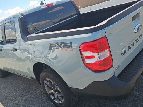 Used 2023 Ford Maverick XLT image 3