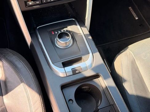 Used 2016 Land Rover Discovery Sport HSE Luxury AWD/4WD image 16