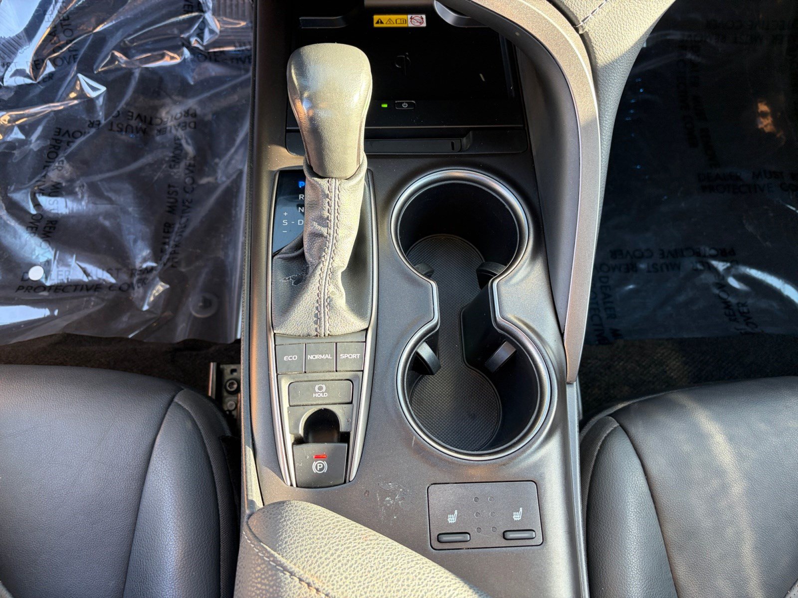 Used 2024 Toyota Camry XSE FWD image 22