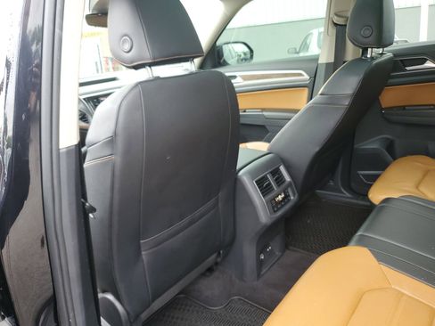 Used 2018 Volkswagen Atlas SEL Premium AWD/4WD image 14