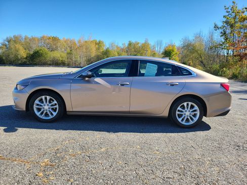 Used 2018 Chevrolet Malibu LT image 8