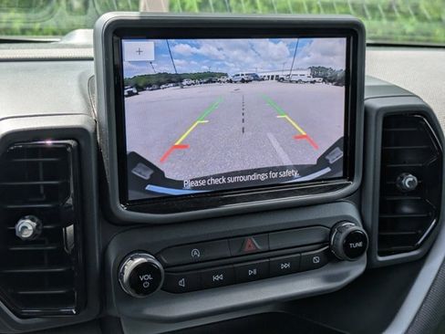 Certified 2022 Ford Bronco Sport AWD/4WD image 18