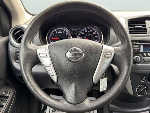 Used 2016 Nissan Versa SV FWD image 23