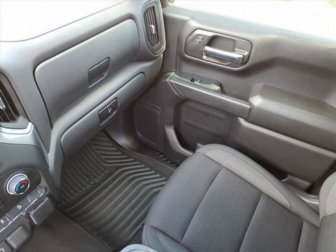 Used 2024 Chevrolet Silverado 1500 Custom Trail Boss image 29