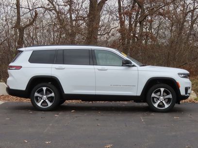 New 2025 Jeep Grand Cherokee L Limited w/ Trailer Tow Package